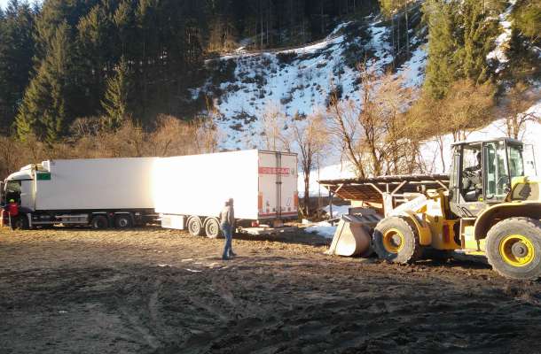 media/k2/galleries/7003/thumbs/camion_longega.jpg