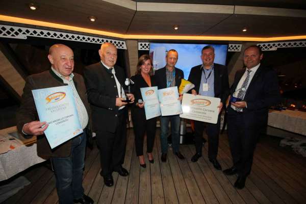 media/k2/galleries/7267/thumbs/award_skicarosello.jpg