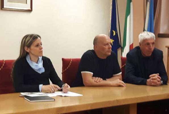 media/k2/galleries/7278/thumbs/manifestazions_Mazin_Ciampedel_online2.jpg