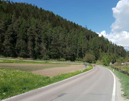 media/k2/galleries/7314/thumbs/azes_strada-valbadia.jpg