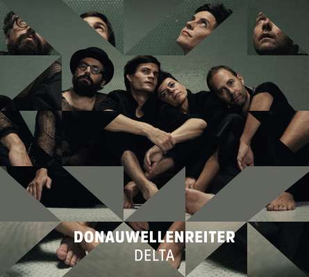Le cuertl dl CD nü "Delta". Le grup "Donauwellenreiter" sará da aldí ai 22 de messé 2020 pro i 'Klangfeste' de Runkelstein.
