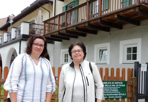Elisa Emiliani e Barbara Bravi, diretora e presidenta de la Cèsa de Paussa de Fascia.
