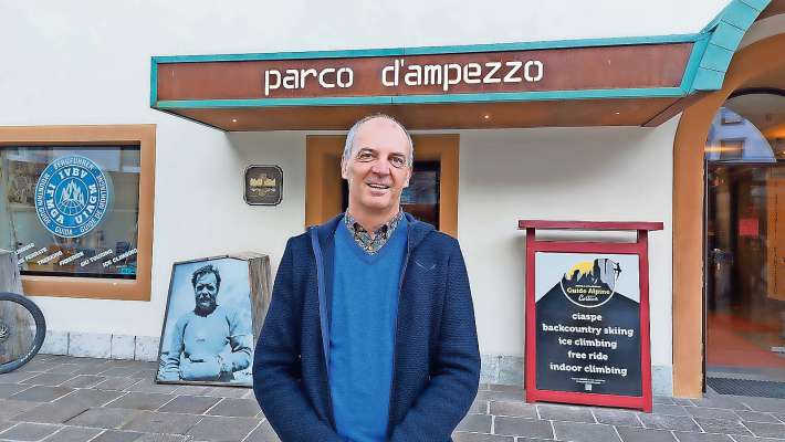 Stefano Gaspari Mul presidente de ra Regoles e de el Parco d’Anpezo par outre tre ane, fin del 2027.
