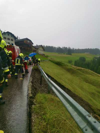 Smöia sot a strada tl comun da San Martin. (Foto: Stüdafüch)
