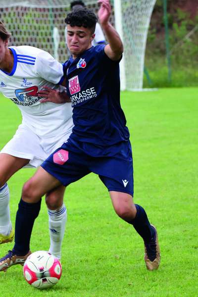 Yassin Dounaim à fat l prim gol per l Gherdëina.
