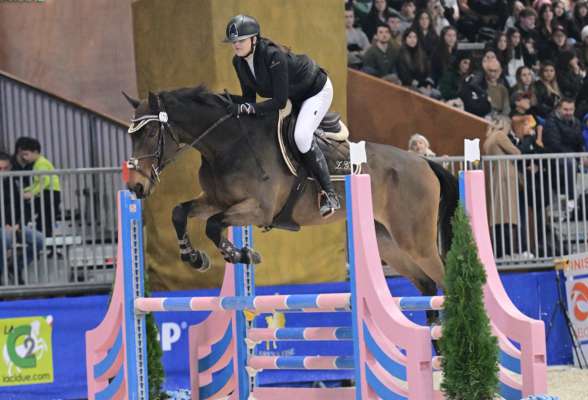 Zoe Guidubaldi é ruèda 9^ de sia categoria a Fieracavalli de Verona.
