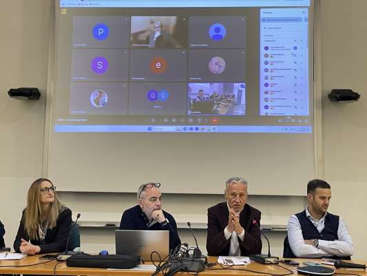 La radunanza del BIM Adesc Trent con te mez l president de la Valèdes de la Veisc Francesco Dellantonio e l president Michele Bontempelli.
