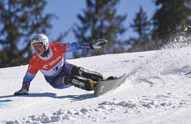 Pra i Campiunac dl Mond Iuniores de snowboard a Zakopane ie Tommy Rabanser ruvà doi iedesc segondo.
