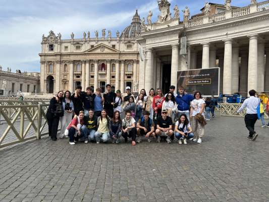media/k2/galleries/29693/thumbs/scora_iaderoma_grup.jpg