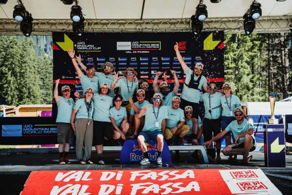 media/k2/galleries/29868/thumbs/Enduro1_Comitat_endrez.jpg