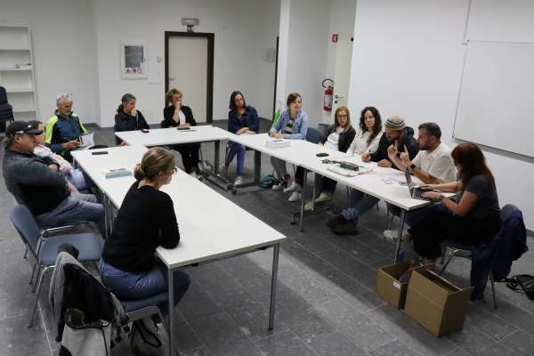 media/k2/galleries/30243/thumbs/IMG_2663.jpg