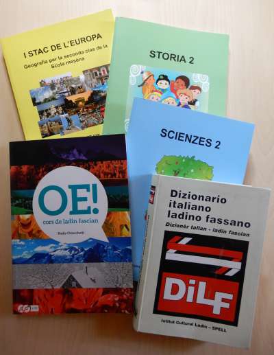 media/k2/galleries/30303/thumbs/Libres_scola_corsc_Dilf.jpg